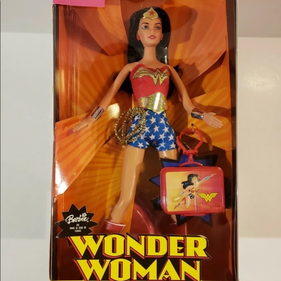 2003 Special Edition Wonder Woman Barbie - Picture 3 of 12